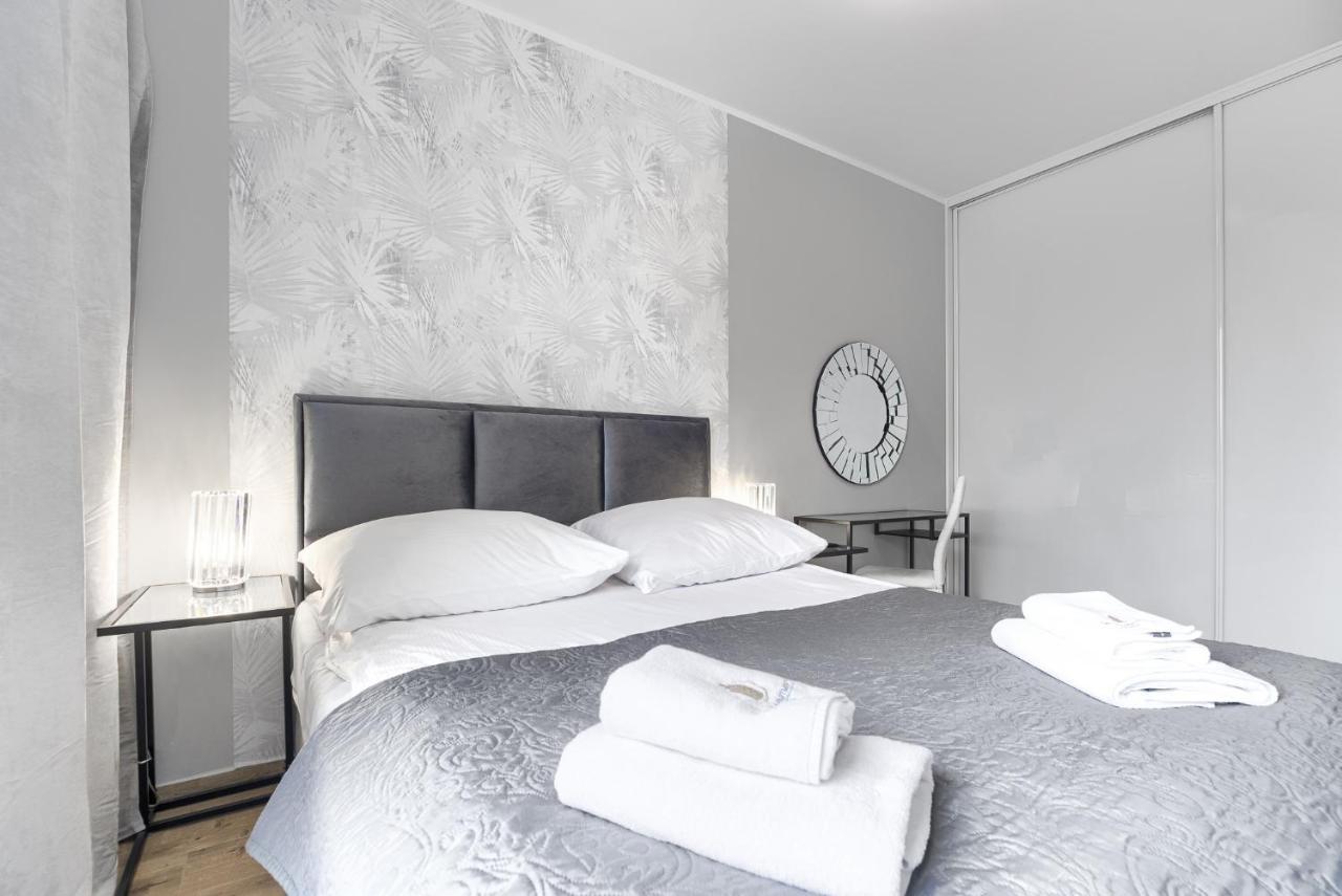 Exclusive Szczecin Apartment - 2 Seperate Bedroom 5 Star Apartment ***** Luaran gambar